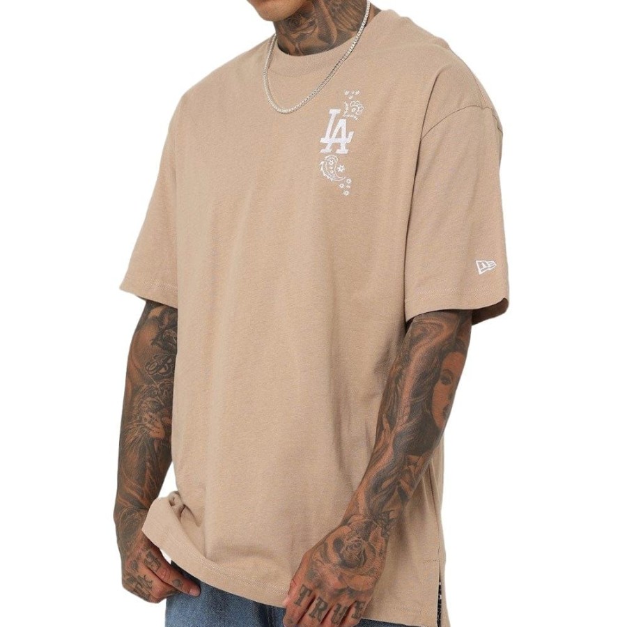 Men New Era Mlb Clothing | New Era Mini Paisley Oversize Tee Los Angeles Dodgers - Beige