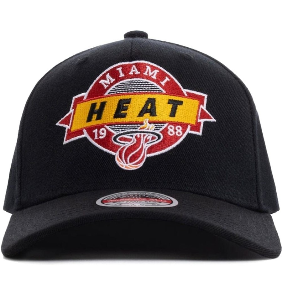 Men Mitchell u0026 Ness Snapback | Mitchell & Ness Point Guard Classic Red Snapback Miami Heat - Black