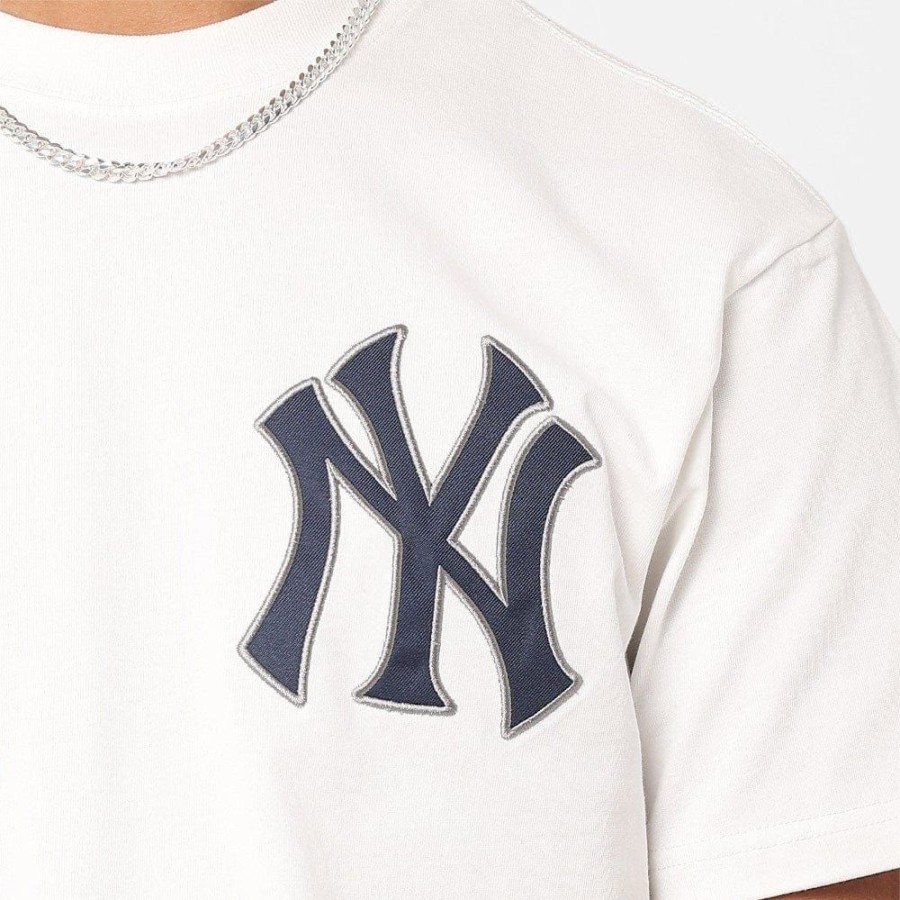 Men Majestic Athletic Mlb Clothing | Majestic Athletic V Team Crest Tee New York Yankees - Vintage White